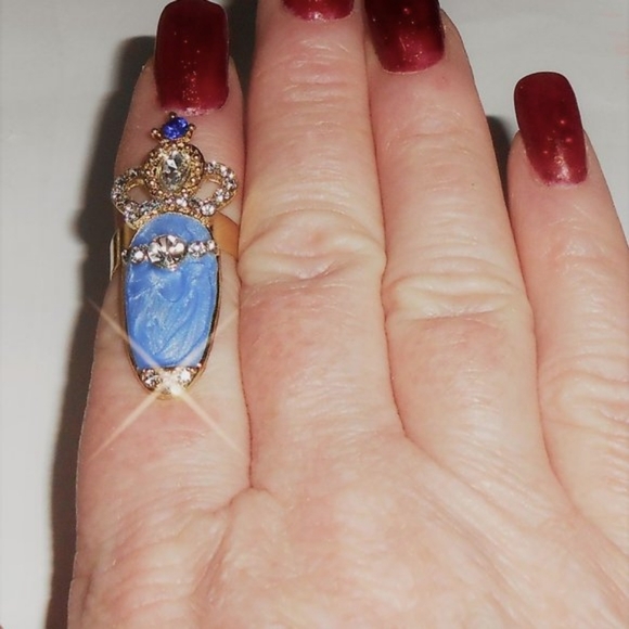 3 Crown/Pearls/Bow/Crystals Rings - Picture 11 of 17